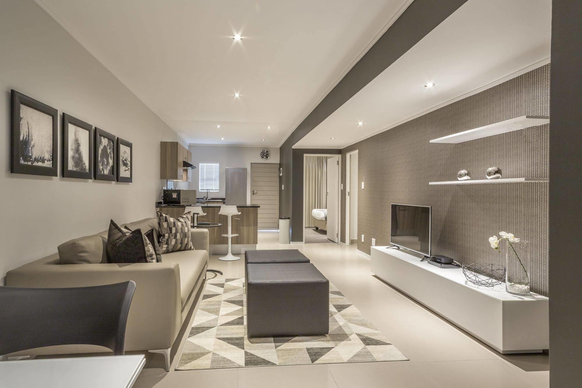 Апартаменты C.A.G - Upper East Side Сэндтон Экстерьер фото